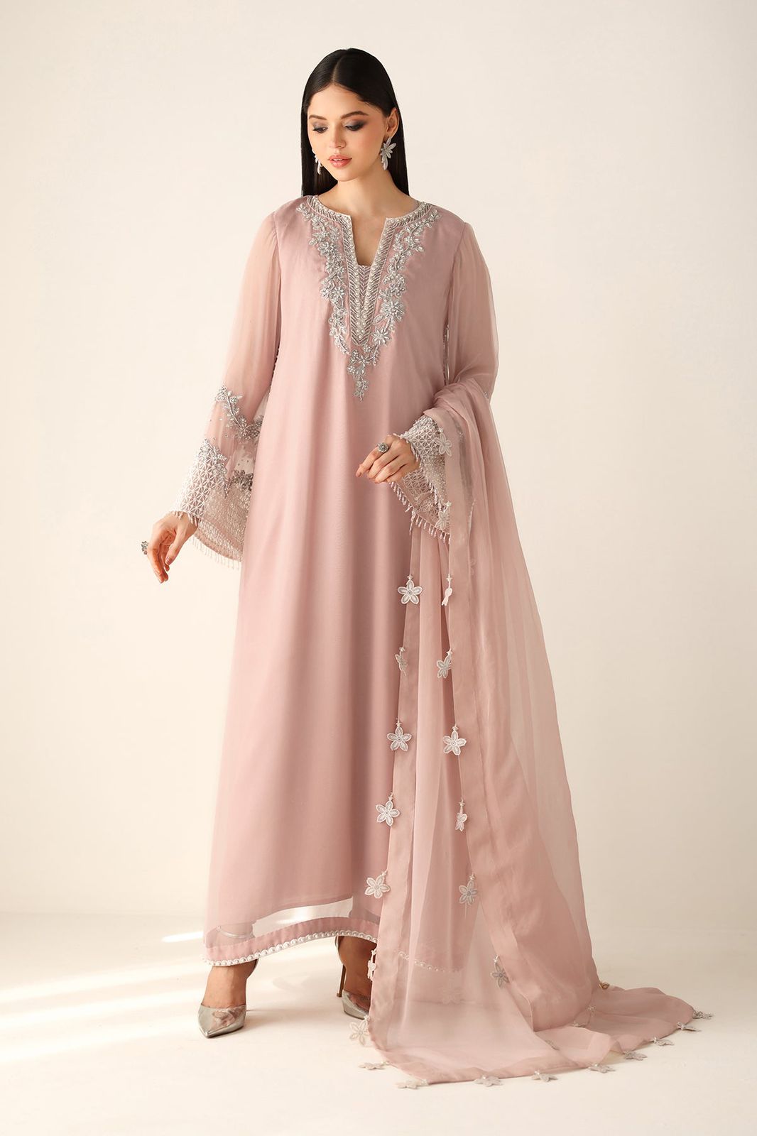 Dhanak embroidered luxury unstitched 3pc suit